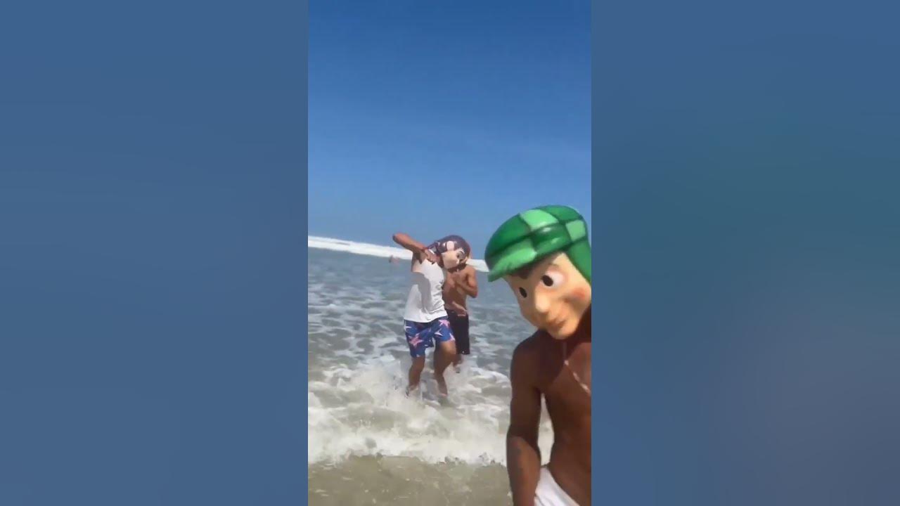 turma da carreta furacao na praia😱😱😱 #trenzinhodaalegria #carretafuracão #fofão #shorts #praia turma da carreta furacao na praia😱😱😱 #trenzinhodaalegria #carretafuracão #fofão #shorts #praia
