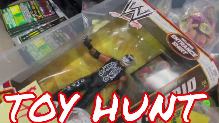INSANE WWE TOY HUNT at TOY CON