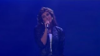 Laura Branigan - LIVE Complete Show and Interview [cc] - Una Vez Más (1988)