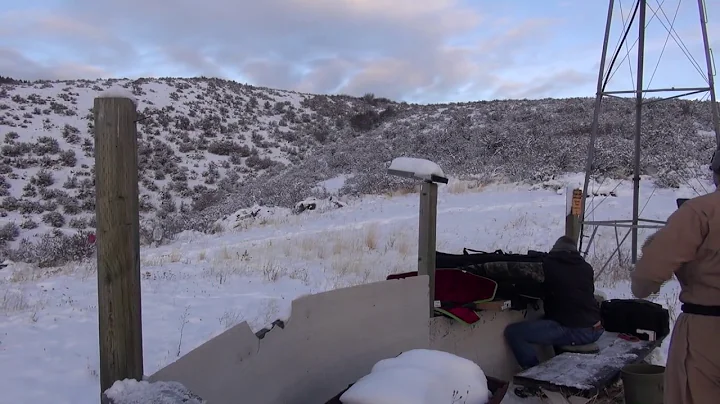 Austin vs 2lbs Tannerite and a 20 lb log