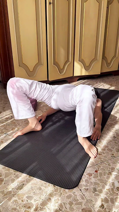 Hip work exercises #yoga #stretches #leggings