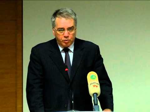 დავით სერგეენკო პროფესორ ბესიკ იაშვილის წიგნის პრეზენტაციაზე