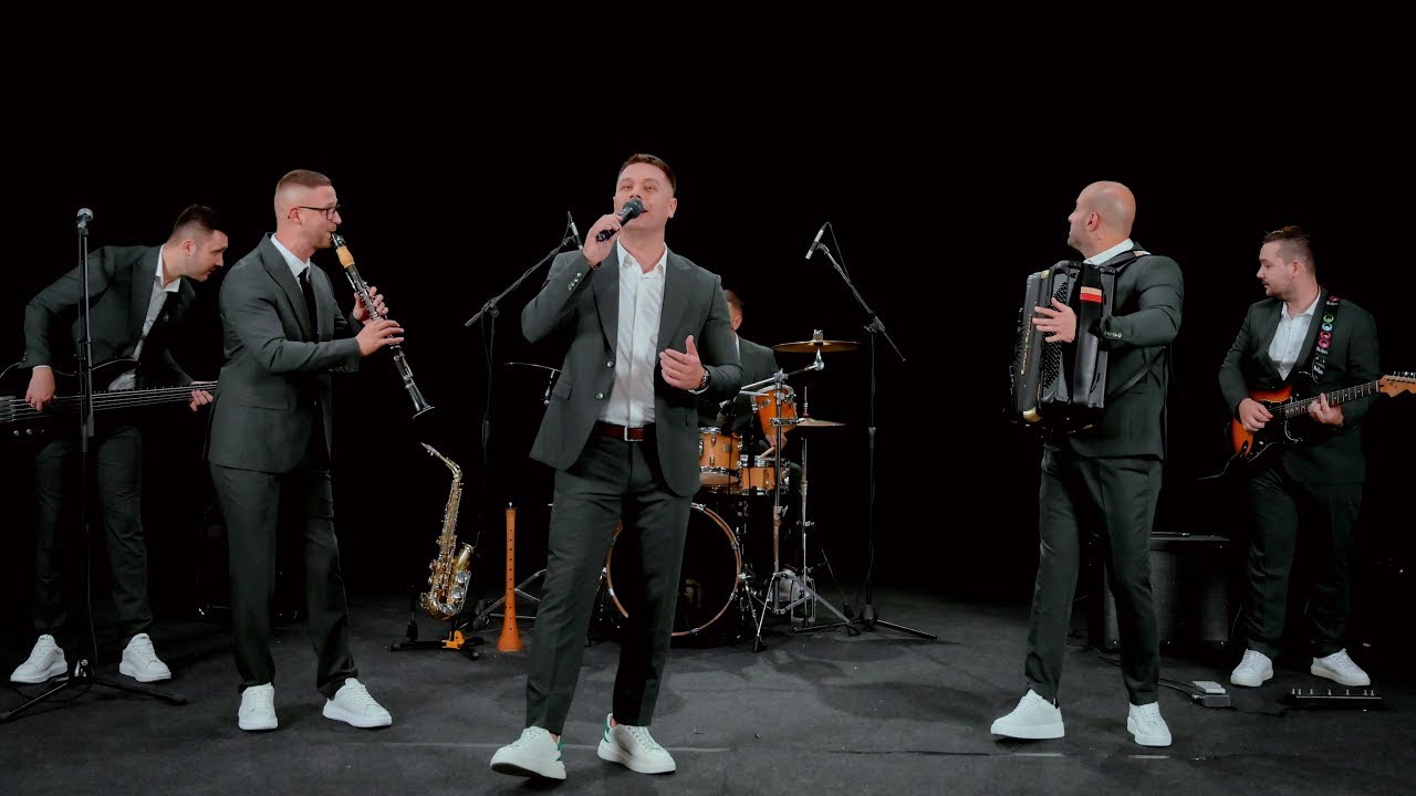 LIBERO - SPLET OD MAKEDONSKI SVADBARSKI PESNI