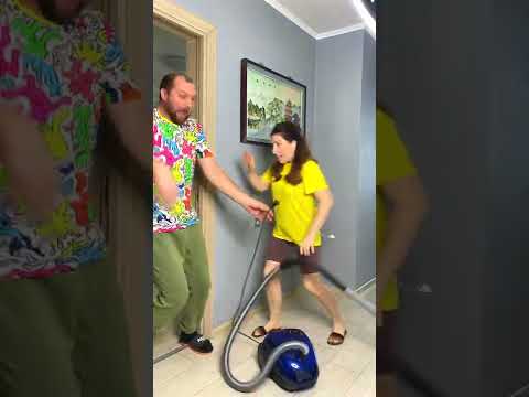 Funny vacuum cleaner Situation 🤣 #shorts by Andi like