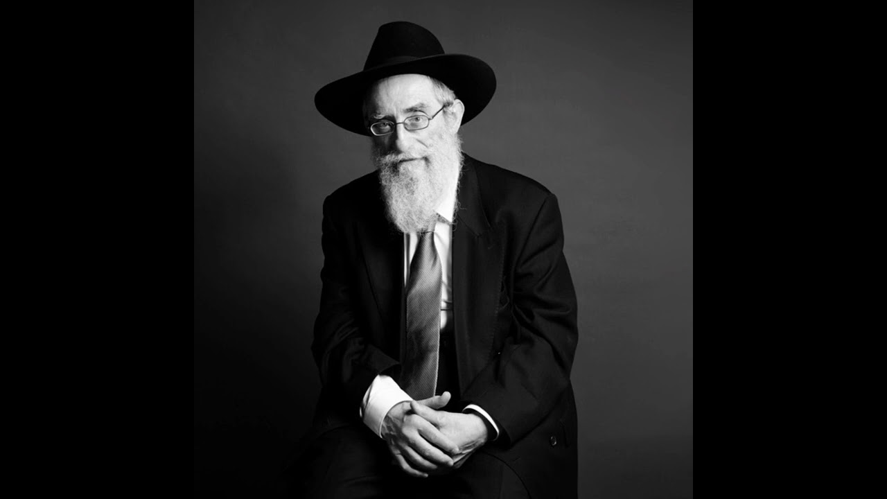 R' Shmuel Lew: The Rebbe’s First Words to The Rebbetzin on Entering
