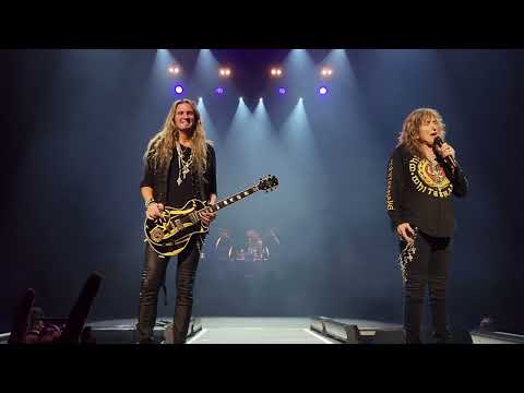 Whitesnake - Is This Love Band Introduction Live O2 Universum Prague 14.06.2022