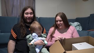 Mailbox Monday Ep. 107 | Vlogmas Day 24 2023