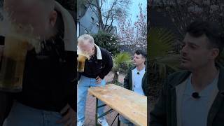 Man hilft wo man kann ♥️ #gastronomie #kellner #comedy #viral