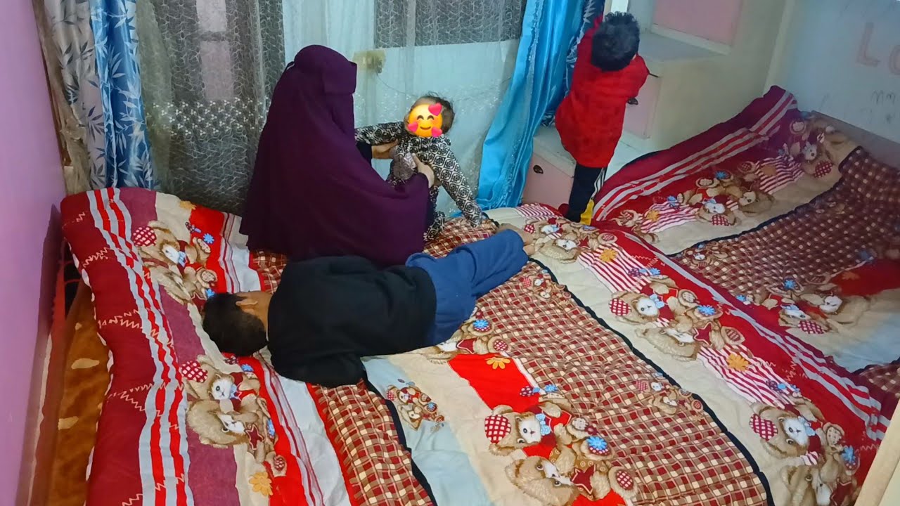 الأوضه حولتها كلها لسرير ولميت العيله كلها فيها 