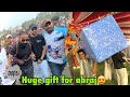 Abraj Ki Birthday Par Huge Gift Lekar Pohanch GayeЁЯШН Heavy Crowd Mai Phass GayaЁЯШ Abraj Ki Birthday Par Huge Gift Lekar Pohanch GayeЁЯШН Heavy Crowd Mai Phass GayaЁЯШ
