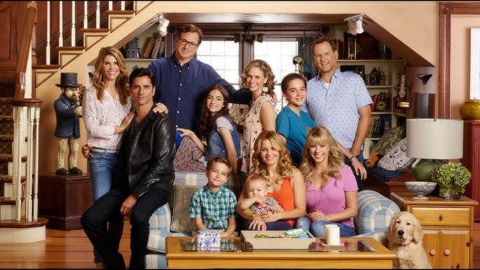 Everywhere You Look: Fuller House Season 1 - Nerdy Alerty