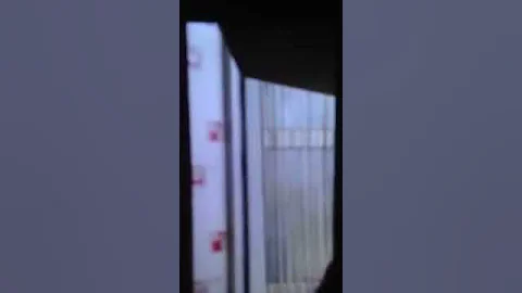 Kathleen Davies poo's her pants