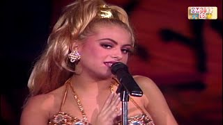 Paulina Rubio - Amor De Mujer (Remastered) En Vivo Promo &quot;La Chica Dorada&quot; 1992 HD