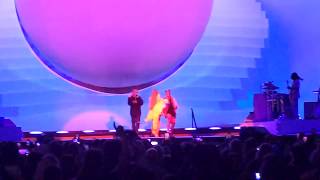 Download Lagu Boyfriend - Ariana Grande and Social House at Sweetener World Tour Cologne MP3 Download Lagu Boyfriend - Ariana Grande and Social House at Sweetener World Tour Cologne MP3