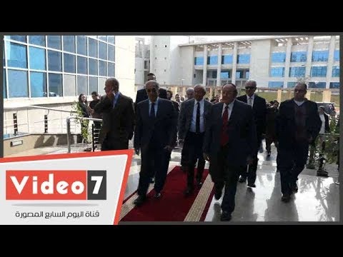 جامعة النيل الأهلية تتسلم المبنى الأكاديمى من مدينة زويل بحضور عمرو موسى