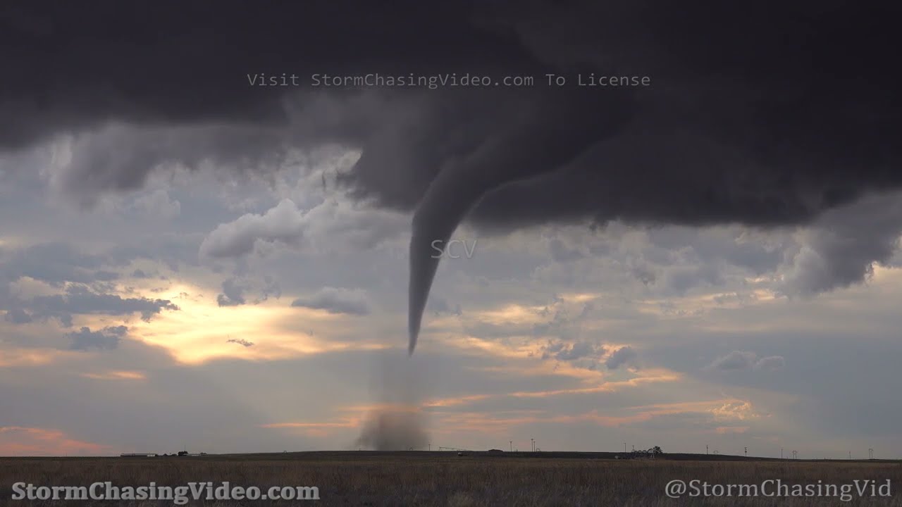 Amazing Photogenic Tornado near Sudan, TX - 5/16/2021