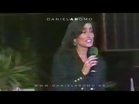 Daniela Romo AR / La Guirnalda [ Monterrey, 1989 ]