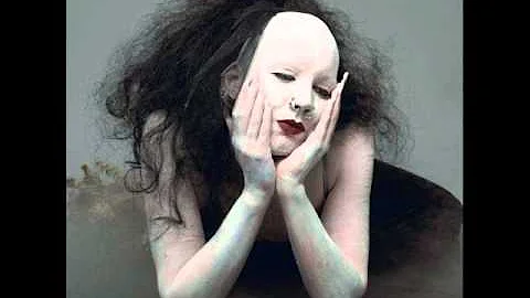 Anna-Varney Cantodea On Saturdays