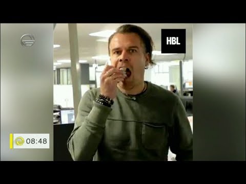 სპორტულმა ჟურნალისტმა ბოდიშის მოსახდელად საკუთარი სტატია შეჭამა