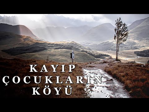 ÖĞRETMEN OLARAKA ATANDIĞI KÖYDE KAYBOLAN ÇOCUKLARIN PEŞİNE DÜŞEN ÖĞRETMENİN HİKAYESİ | GECE YARISI