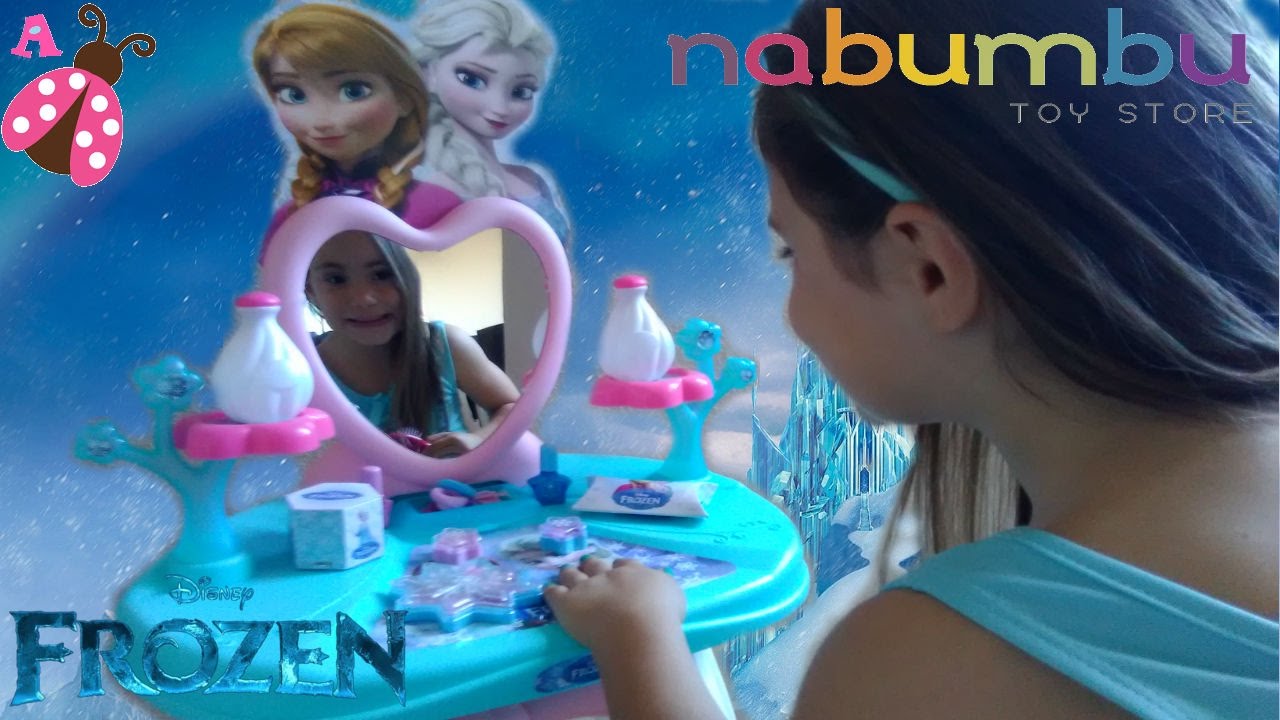 Me maquillo con mi nuevo Tocador Frozen de Nabumbu jugar blackjack en linea