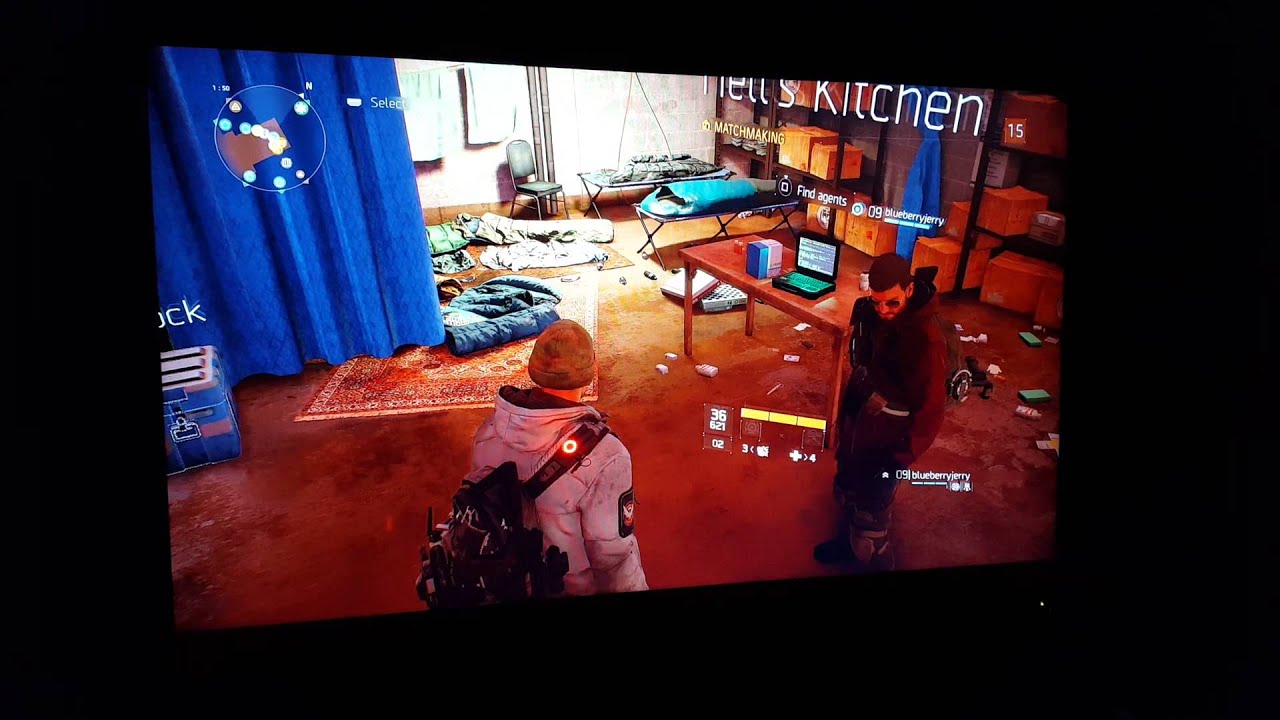 blueberryjerry gifing out.