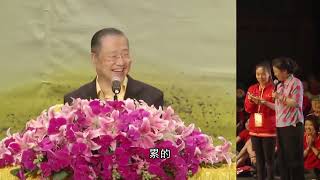 卢台长看图腾:女士从事知识研究工作,前世积福从商有财运;脚大拇指骨头凸出 - 20160911 洛杉矶 | 卢台长看图腾 卢军宏
