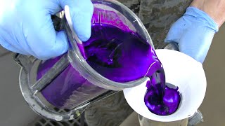 Индивидуальная окраска ярко-фиолетовым / Как красить сиденье мотоцикла на заказ