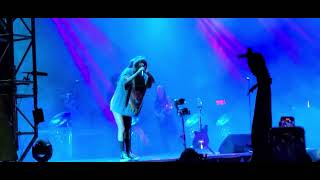 Willow - Meet Me At Our Spot (LIVE @ Lollapalooza 2022) Resimi