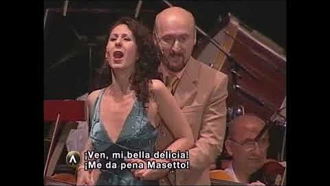 La ci darem la mano, por Celina Torres y Omar Carr...