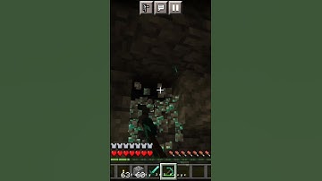 Noob Vs Pro Vs Hacker 😈 Mining | #minecraft #shorts #noobvsprovshacker #minecraftshorts