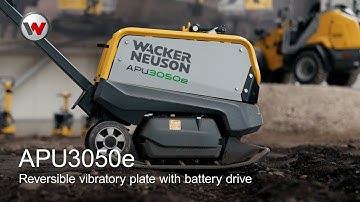 Reversible vibratory plate with battery drive APU3050e: Maintenance-free, efficient, emission-free