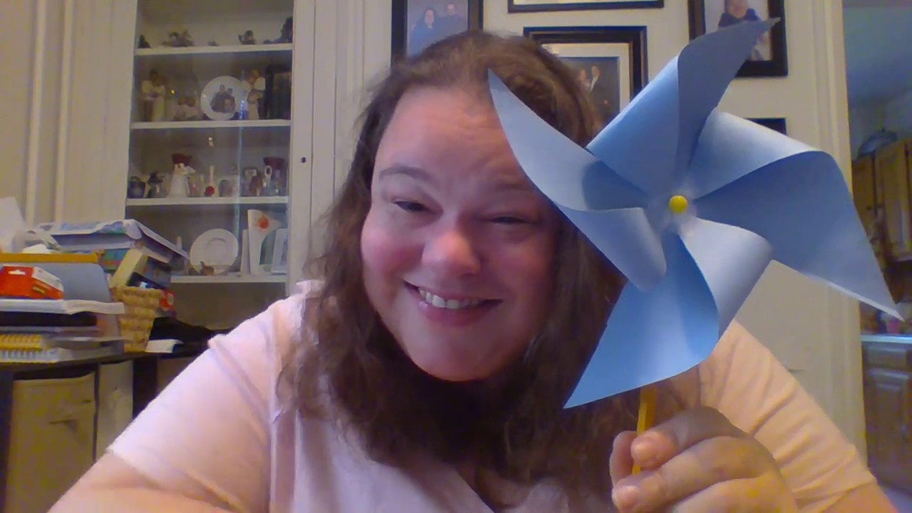 Make a paper pinwheel - YouTube