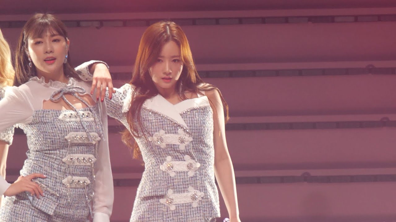 200202 에이핑크 보미 직캠[4k]_ 줄다리기 @ Welcome to PINK WORLD by DOROTHY