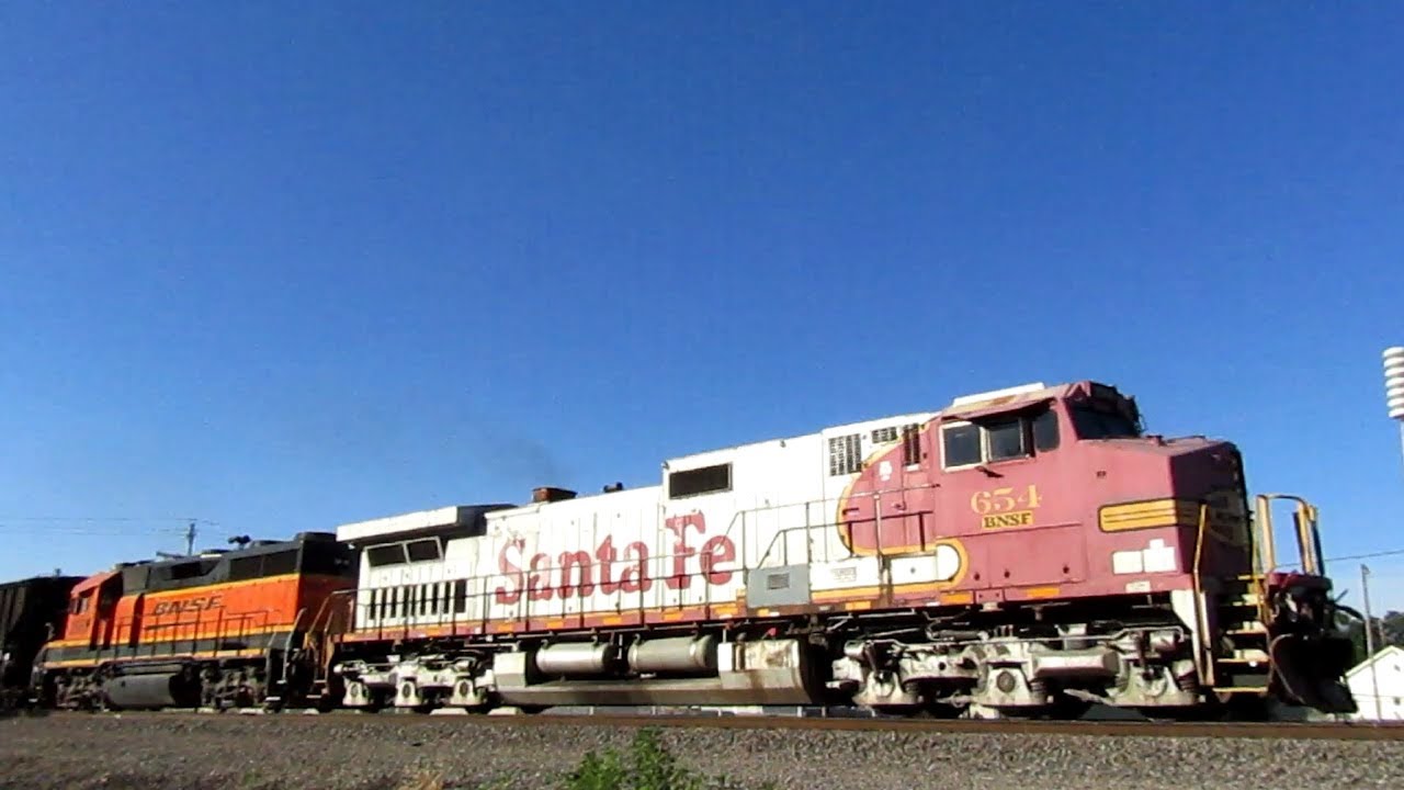 6/13/17 - Plenty of Horn Action from ATSF 654 - YouTube