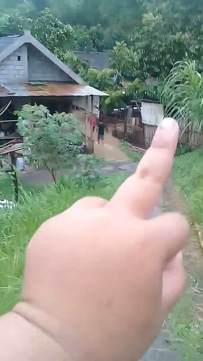 sungai  bengawan solo banjir😭
