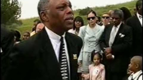 Eazy-E ´s funeral R.I.P (part 2)