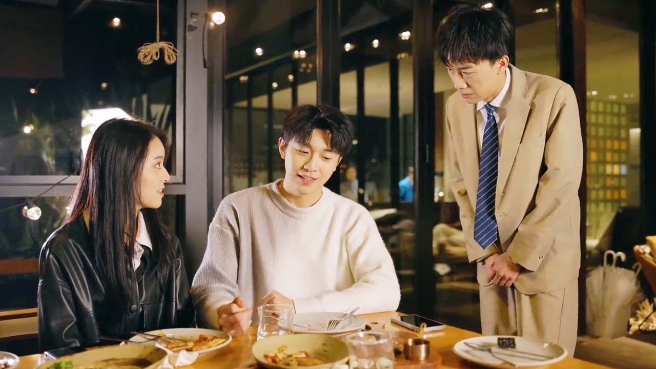 Миллиардер был высмеян на вечеринке, и конец был обращен!