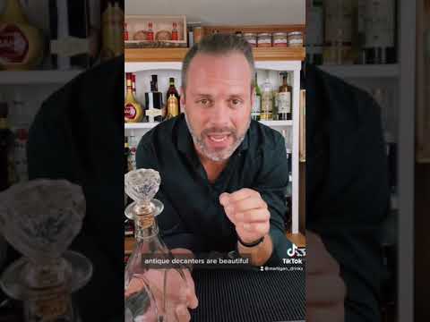 Video: Kan cognac worden gedecanteerd?