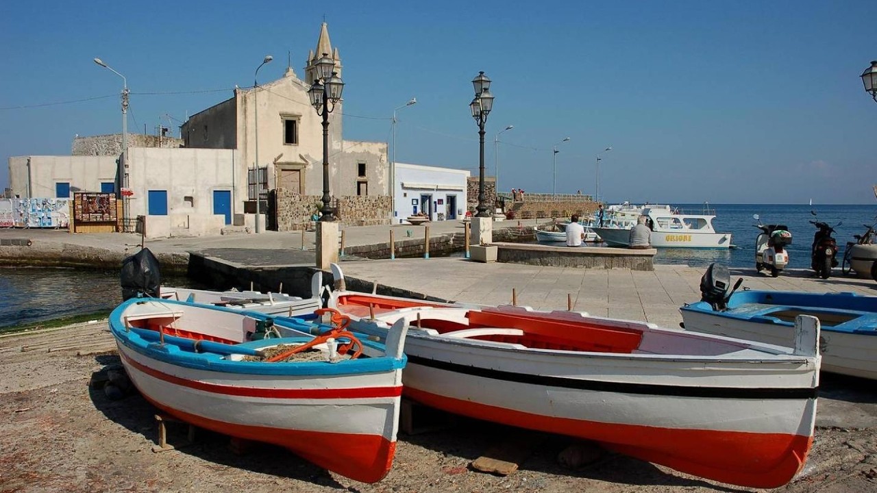 Отель Lipari By The Beach | Остров Липари, Италия | Отзыв об отеле ⭐