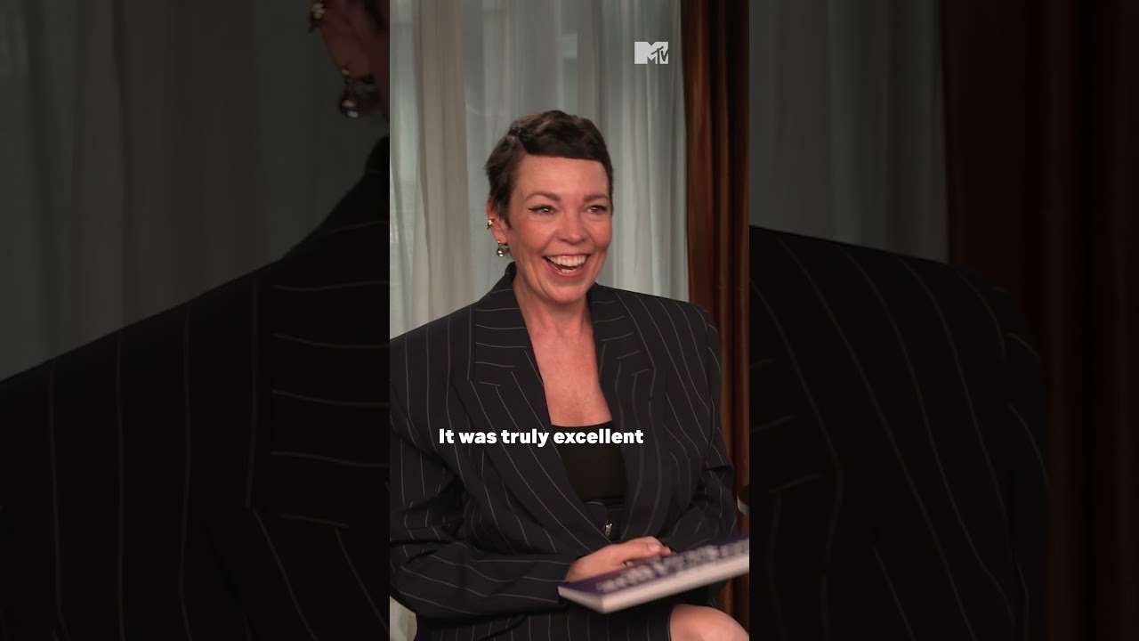 The Roses has many one-liners delivered perfectly, but we NEEDED to know Olivia and Benedict's favs! adlı videoyu YouTube'da izle The Roses has many one-liners delivered perfectly, but we NEEDED to know Olivia and Benedict's favs! adlı videoyu YouTube'da izle