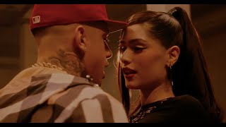 Смотреть клип Carla Clavijo, Ecko, Omar Varela - Demasiao (Video Oficial)