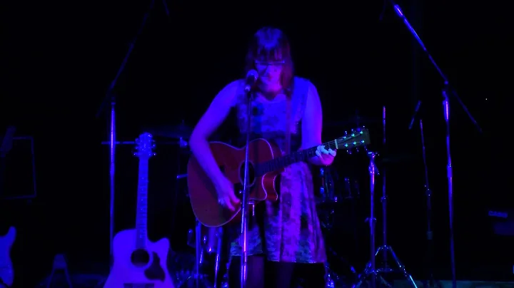 Amelia Galbraith -  Lay Down