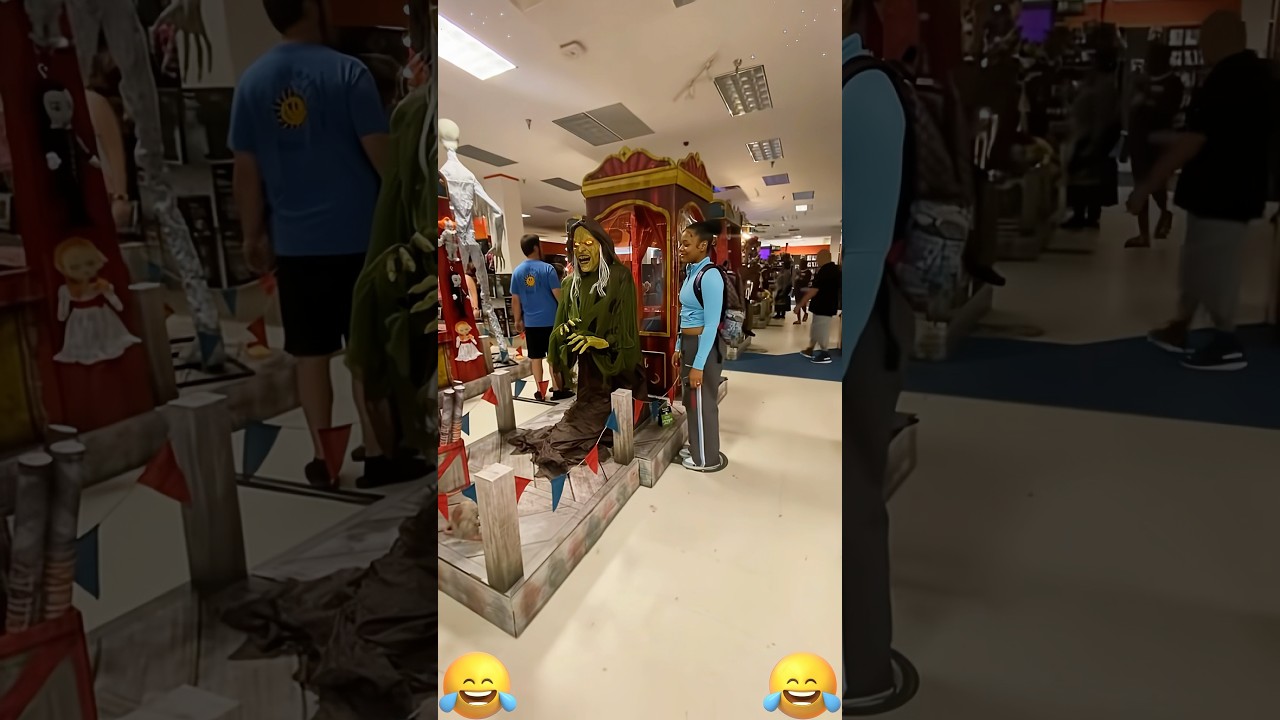 Funny spirit scary Halloween #prank #fyp #funny #scary #usa #scareprank #foryoupage