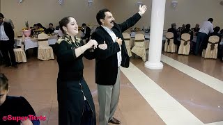 Танцы цыганских семей продолжаются! Свадьба. Ваня и Роза, ч.18