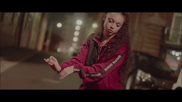 Wacomo - Postcards (Official Video)