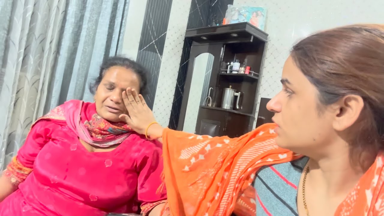 क्यों रोने लग गई मम्मी 😭 आख़िर क्या हुआ 😩 