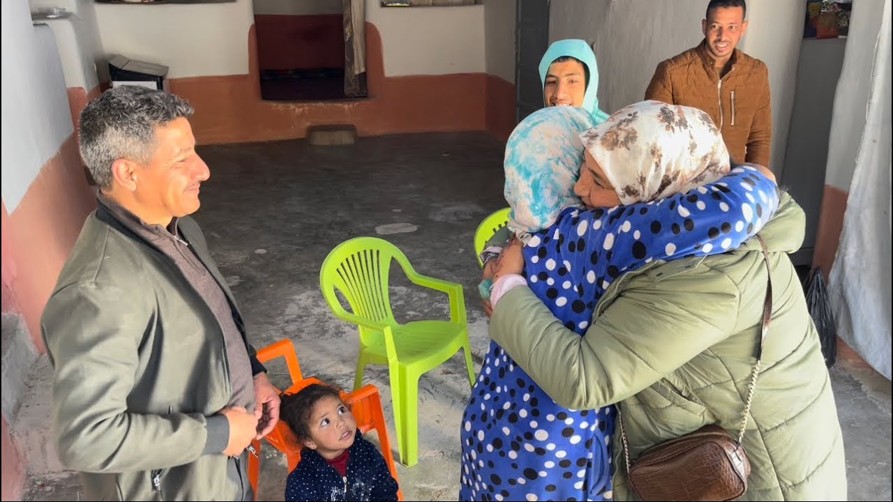 مي نعيمة وراجلها خرجو مريم 😭و باعو الدار