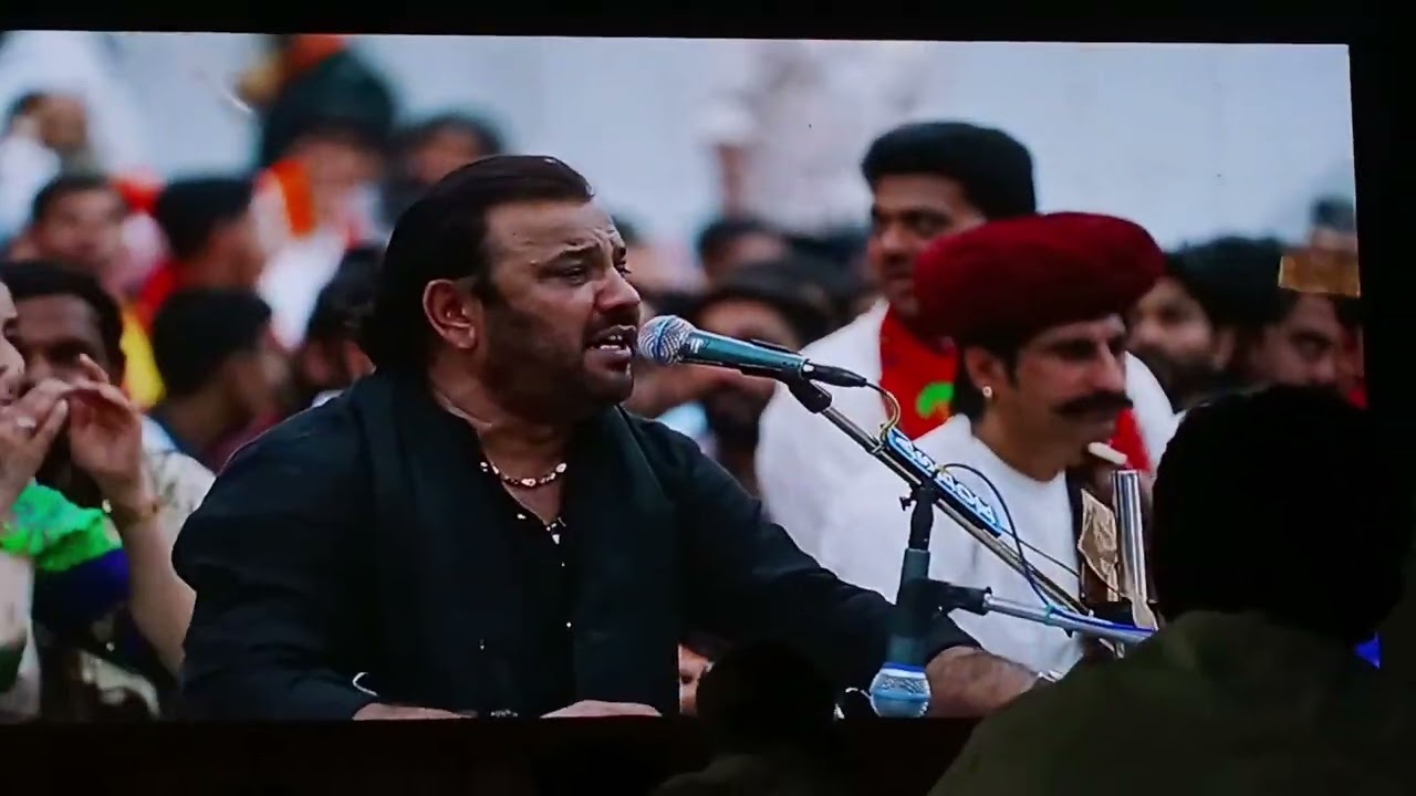 Vadvala mandir dudhrej dham shital goushla.Maya bhai ahir.kirtidan gadhvi.Jignesh kviraj.Birju barot