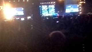 ONE DIRECTION SINGING I WILL SURVIVE